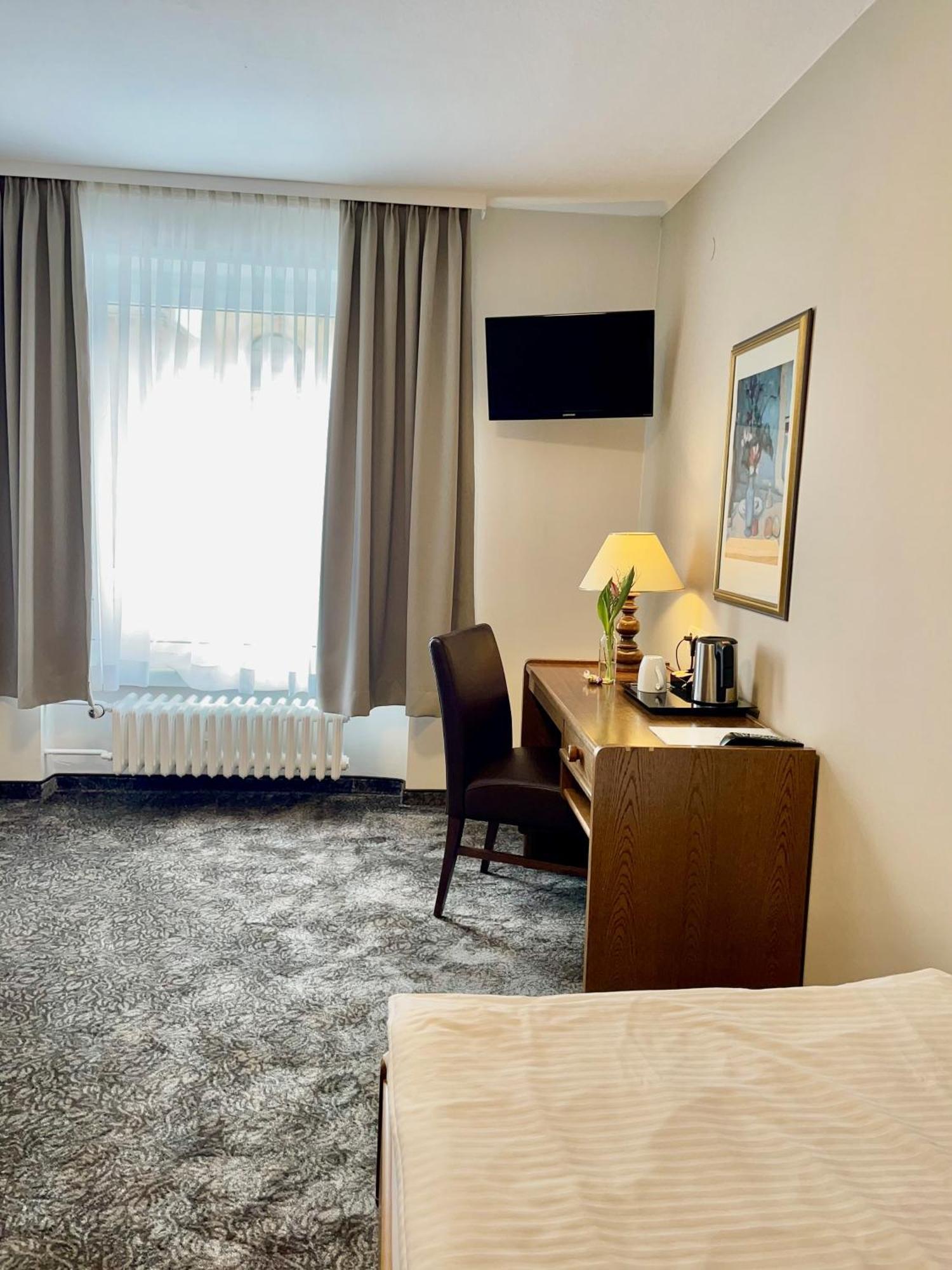 Hotel Regina Ludwigshafen am Rhein Exterior photo